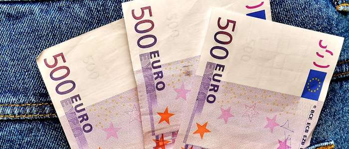 Betrüger benutzen viele Maschen um Geld zu ergaunern.