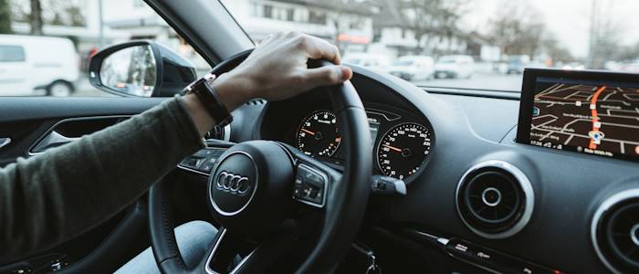 Detektiv bei einer Beobachtung