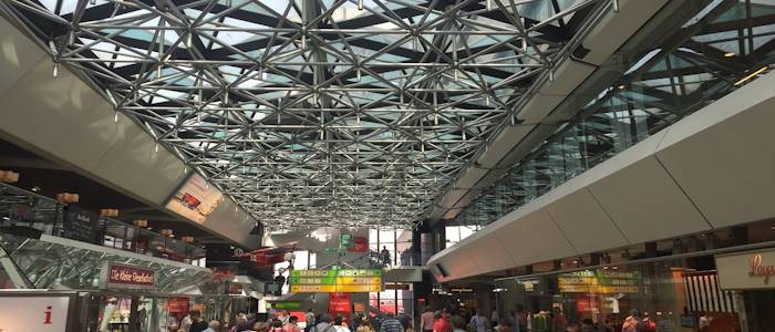 Privatdetektive finden Personen.