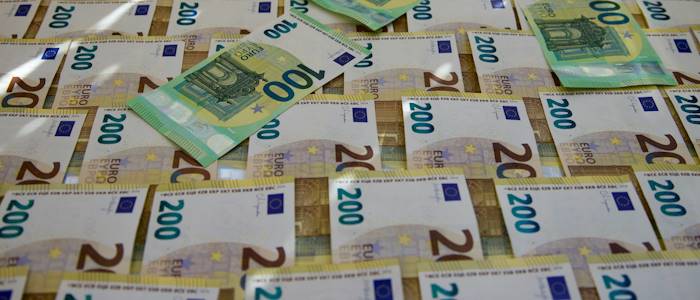 Heiratsschwindler aus Afrika - Das Geld soll nach Afrika geschickt werden.