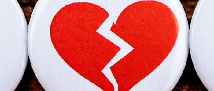 Detektive ermitteln beim Verdacht auf Liebesbetrug