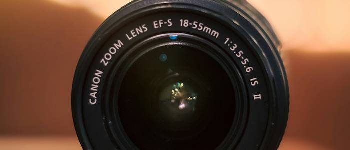 Privatdetektive beobachten untreue Partner.