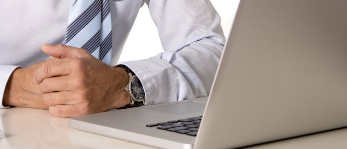 Privatdetektiv findet heraus, ob er verheiratet ist