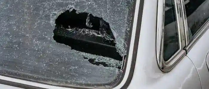 Sachbeschädigung am Auto beweisen.