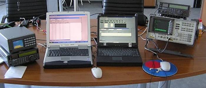 Spezialisten suchen nach Abhörgeräten