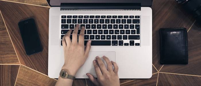 Sprachwissenschaftliche Gutachten - Sprachprofiler analysiert den Text